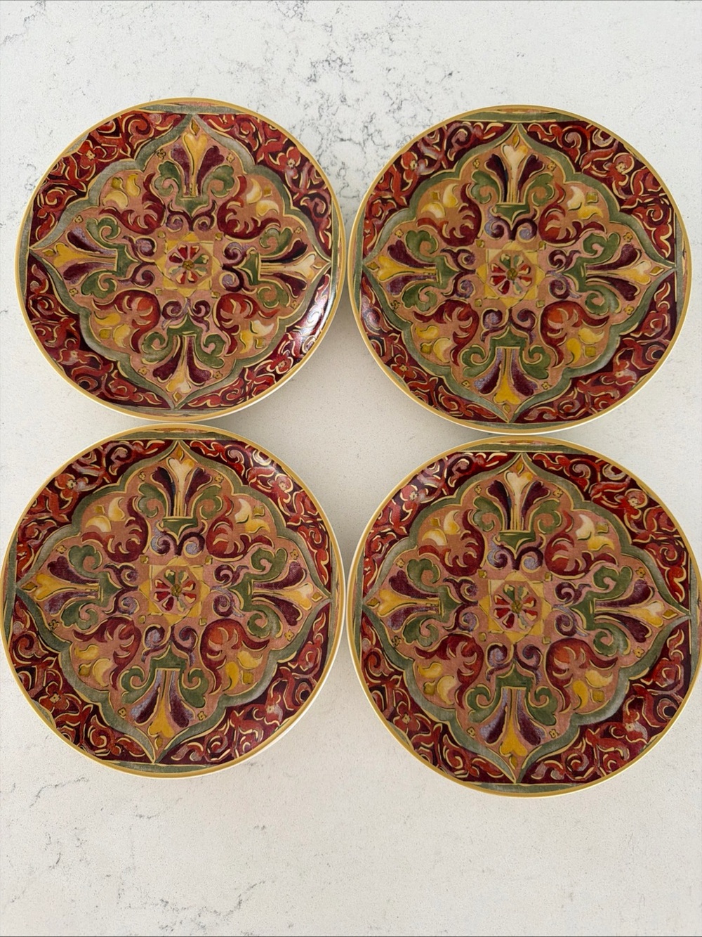 Pottery barn 4 ps Set  Ceramic Art Deco Plates - Red, Green & Gold